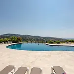 Mazet, 2 Pers, Vue Mer, Piscine
