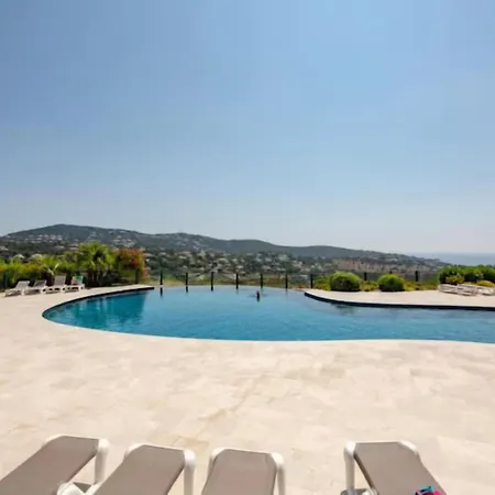 Mazet, 2 Pers, Vue Mer, Piscine
